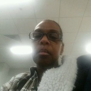 Meet your Posher, Sundeany